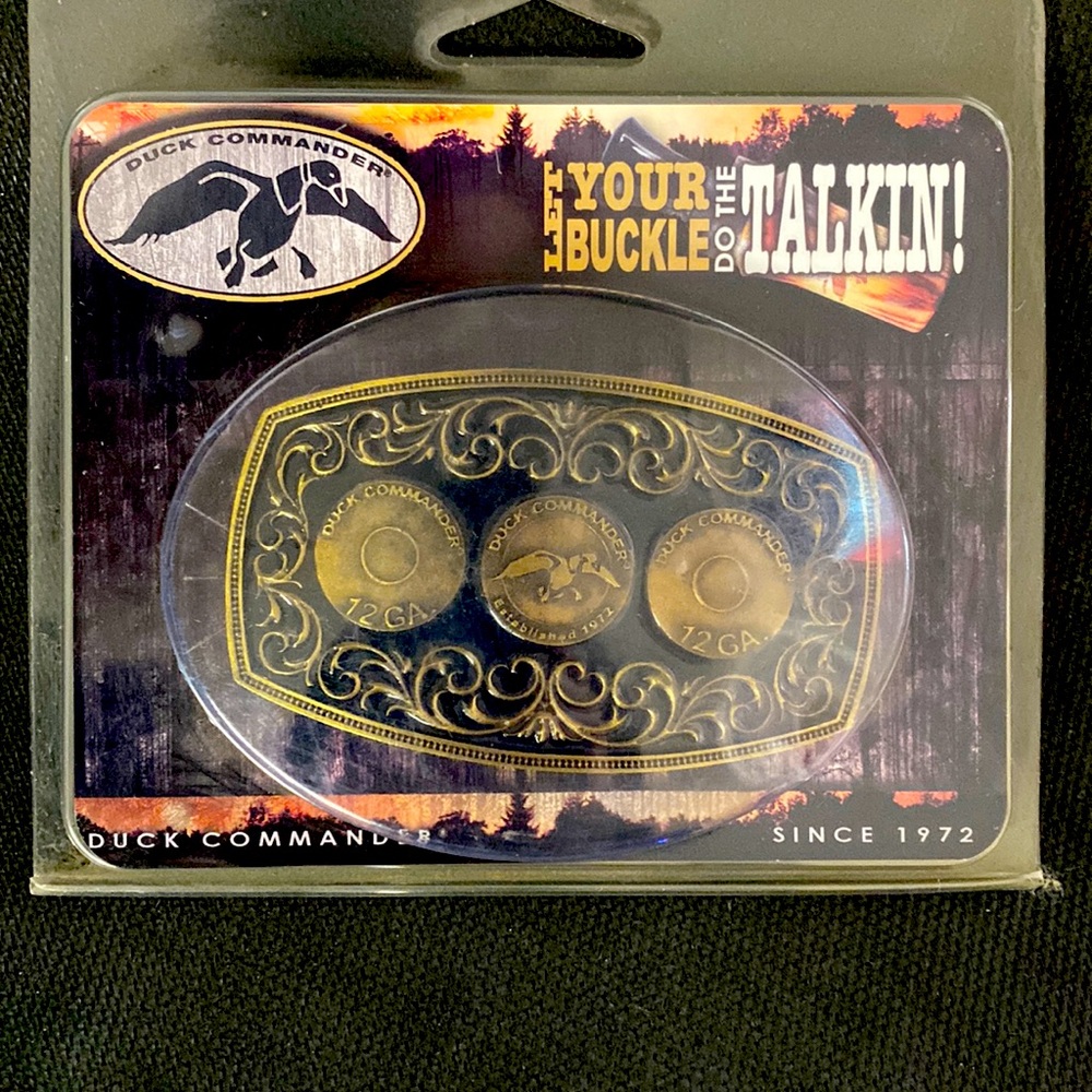 Montana silversmiths duck commander belt buckle